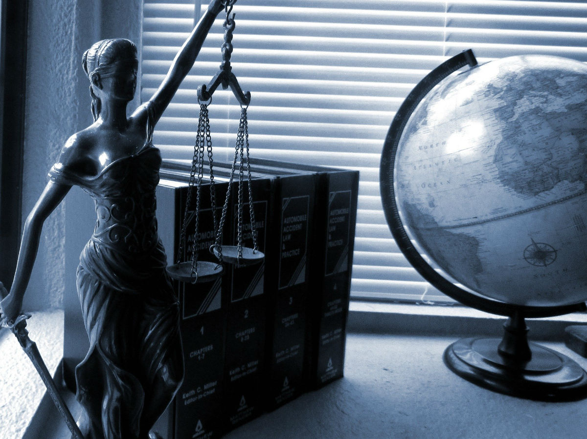 Comprendre le rôle d’un avocat en droit international